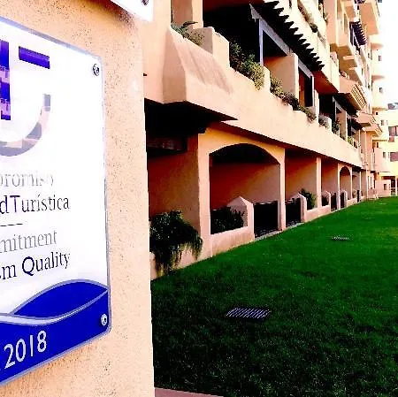 Turisticos Dream Sea Apartment *